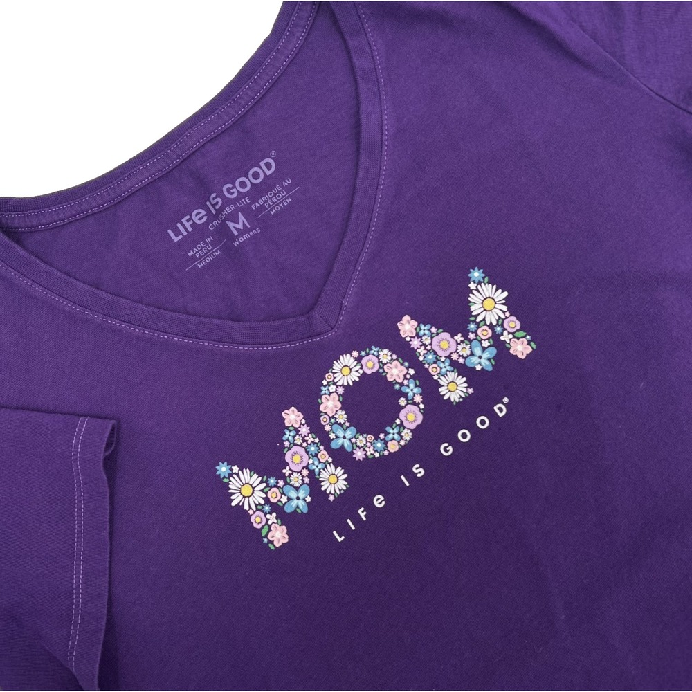 LIFE IS GOOD Womens Sz M Purple MOM V-Neck Short-Sleeve Crusher Lite Tee T-Shirt
